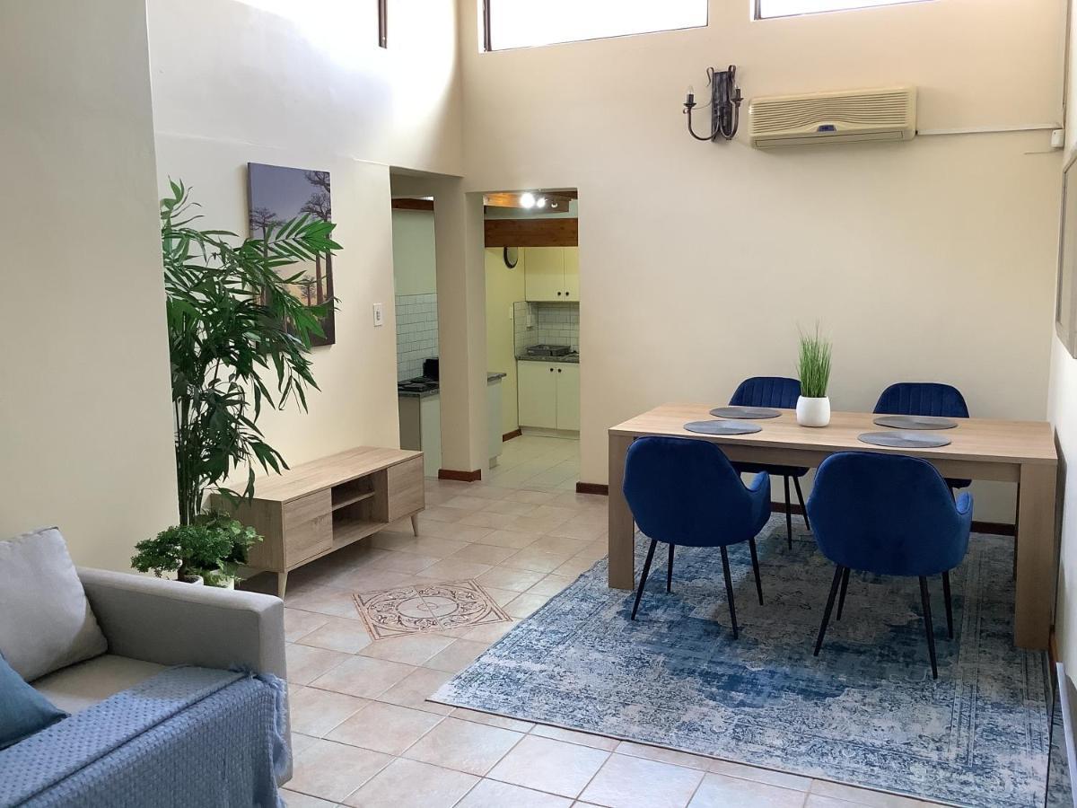 Impala Suite -Entire Unit- 2 Bedroom With 1 Ensuite Bathroom Ледисмит Экстерьер фото